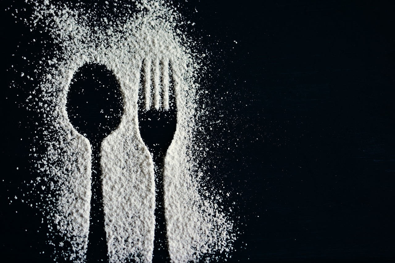 食物链与舞台人生，演员表中的生存法则