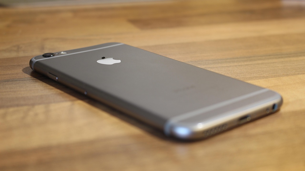 苹果iPhone 4S上市年份解析，回顾苹果4s的上市时间