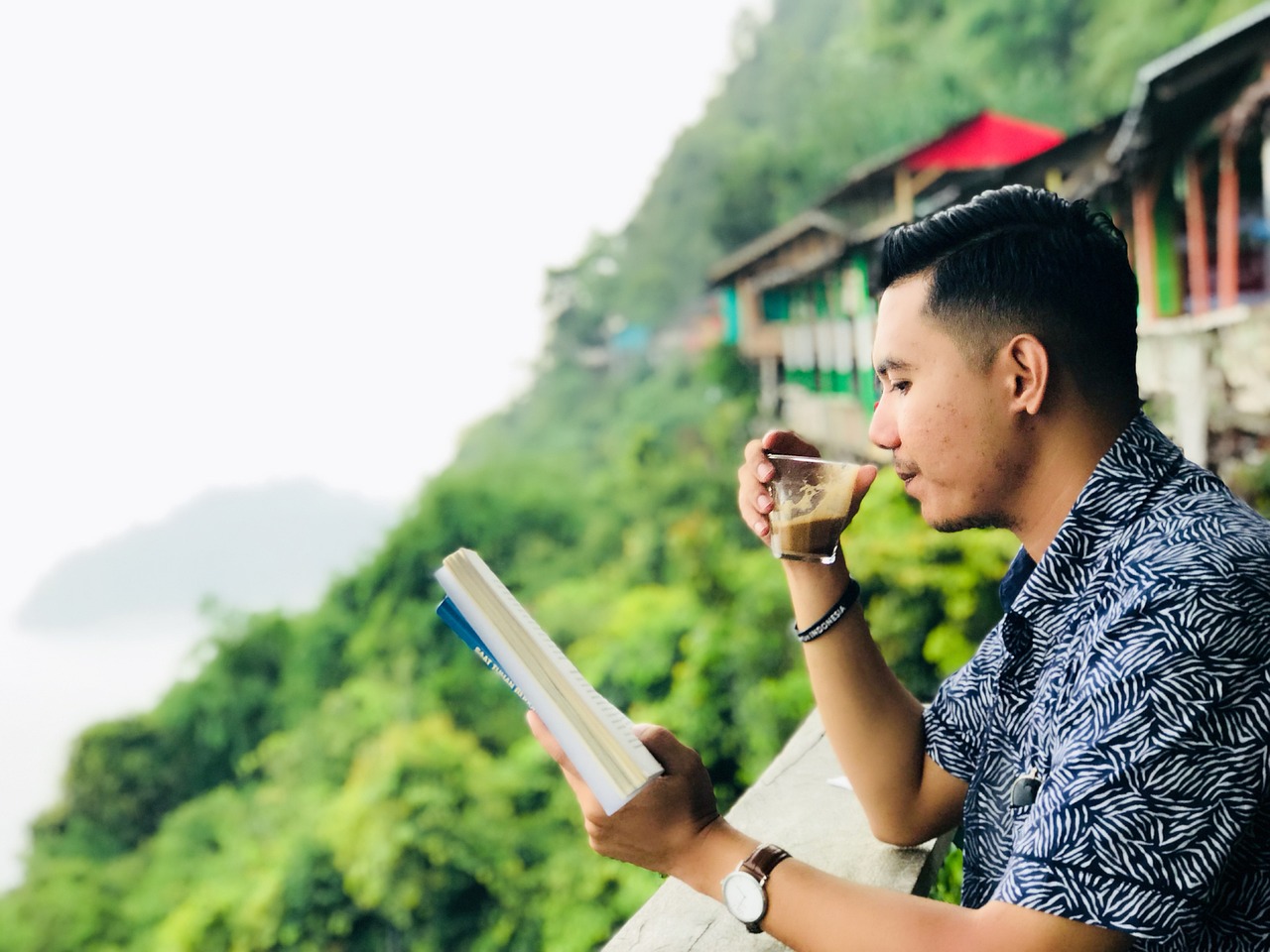 对风说爱你，一部深情款款的爱情电影之旅