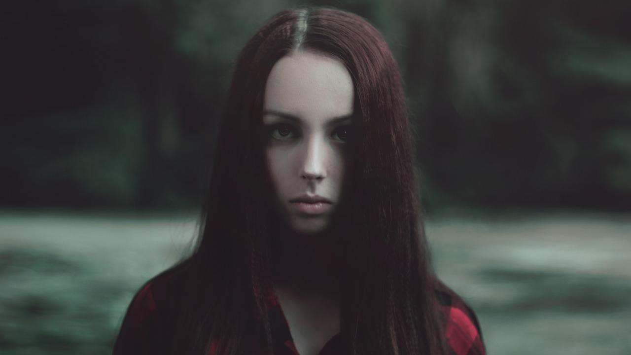 吸血鬼少女动漫，暗夜中的璀璨明珠