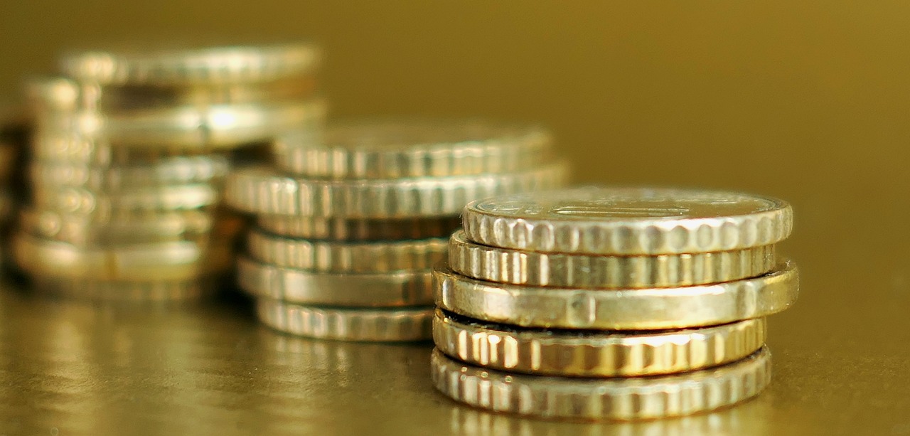 青金石价格揭秘，市场走势、影响因素与价值评估全解析